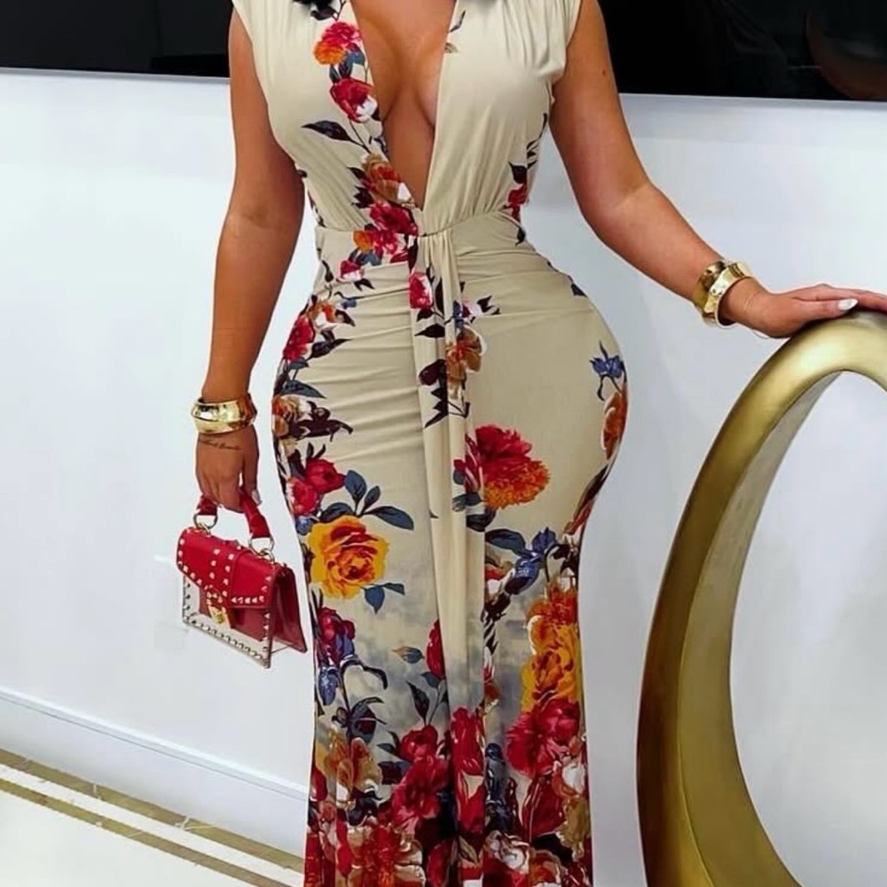 Floral Plunge Maxi Dress